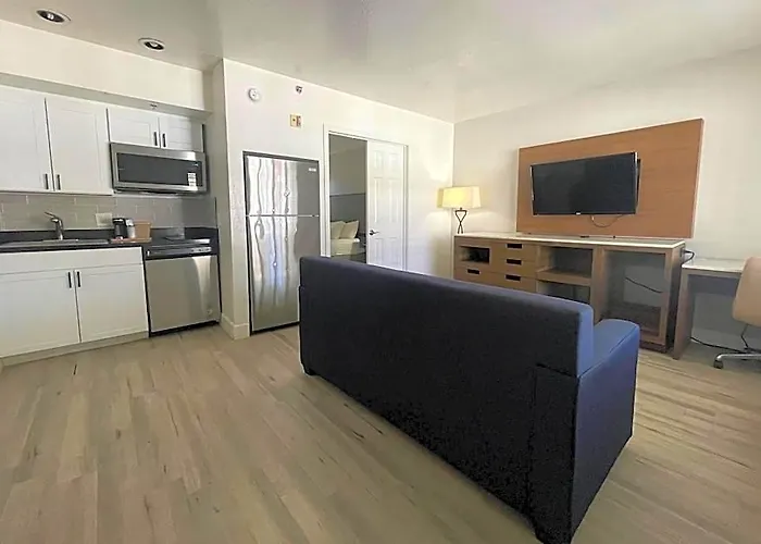 Howard Johnson By Wyndham University/phoenix 3* Tempe